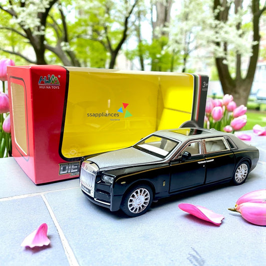 1:32 Scale Rolls Royace Phantom Die-Cast Metal Car | Openable Doors, Light & Sound, Pull Back Function | Indoor Outdoor Sports Car Toy for Kids & Collectors